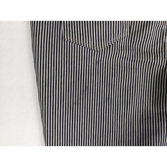 St. John's Bay Women's Jeans Size 8P Blue & White Striped Denim Capri - Picture 11 of 14